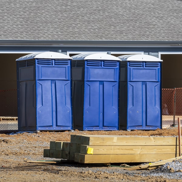 what is the maximum capacity for a single portable restroom in Dundee Illinois